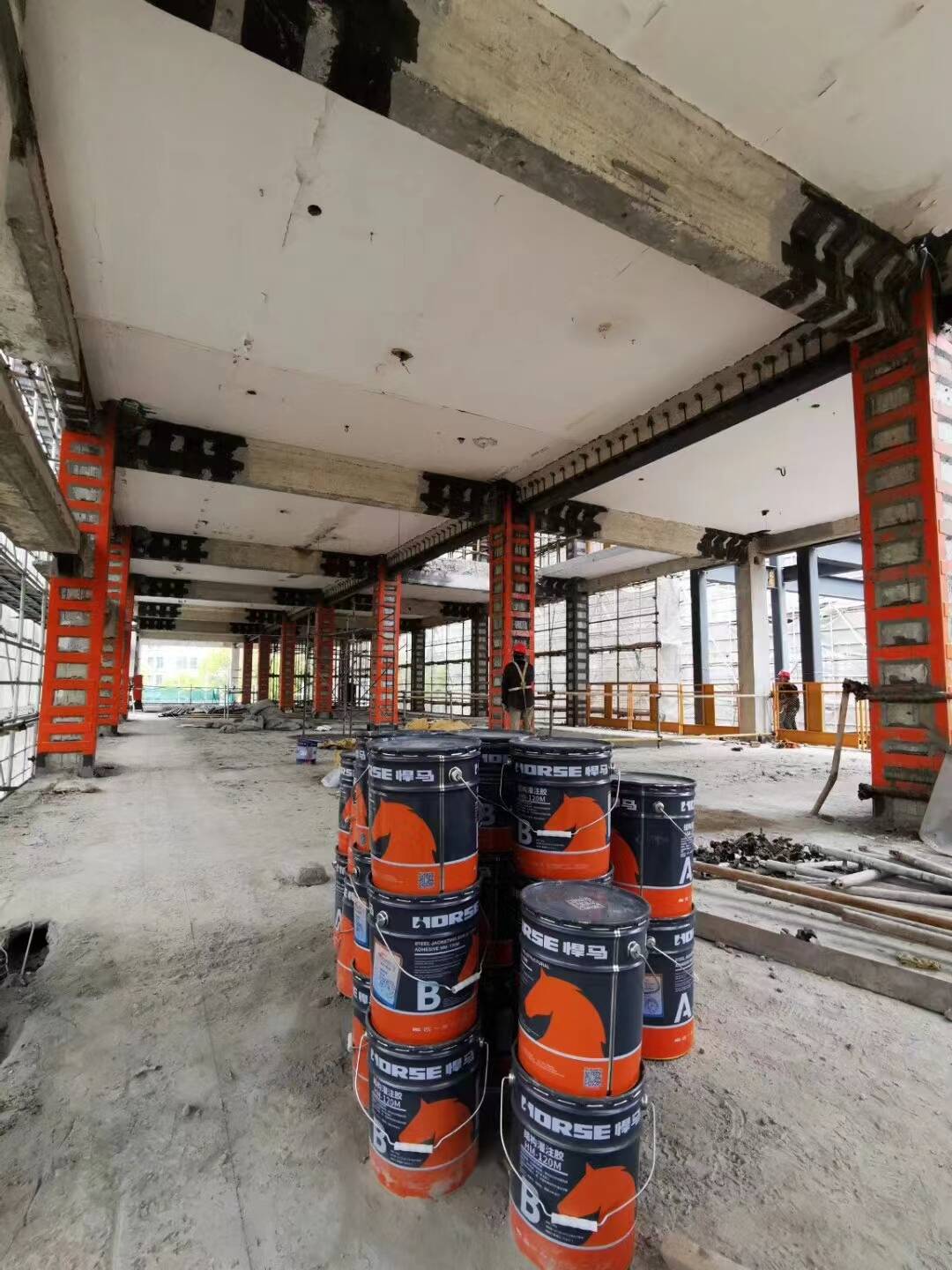 Manufacturer of Epoxy for Steel Jacketing - Horse Construction